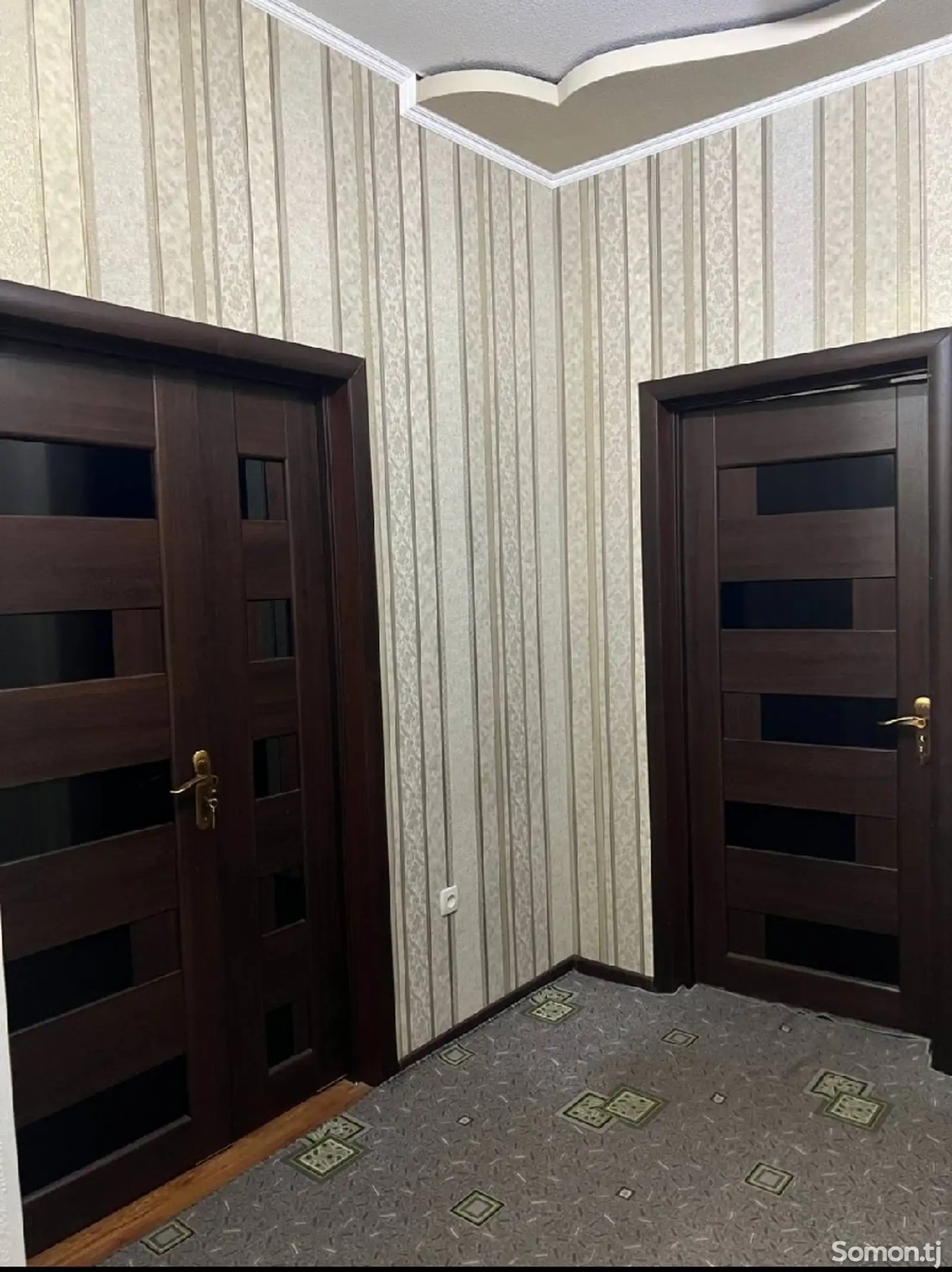 3-комн. квартира, 1 этаж, 100м², 19 мкр-10