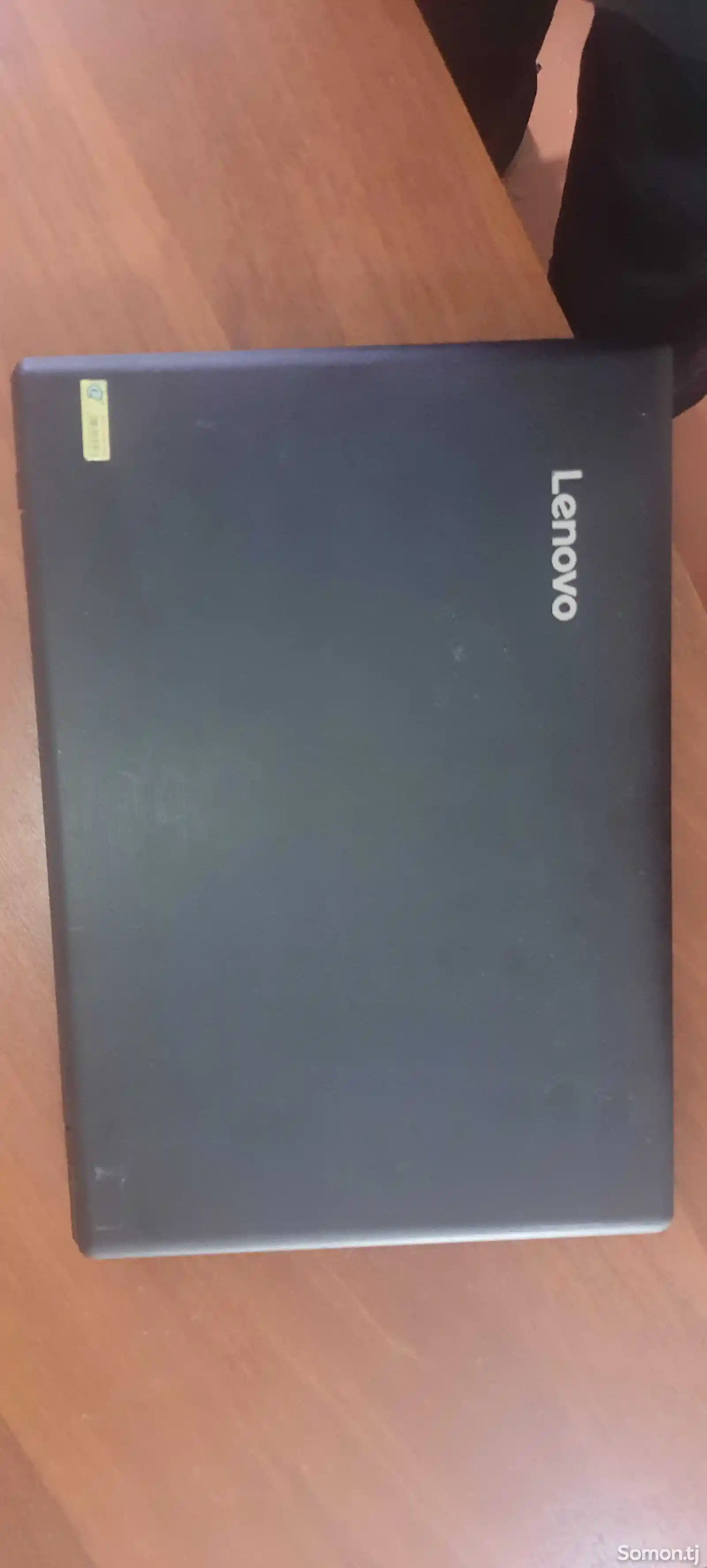 Ноутбук Lenovo-1