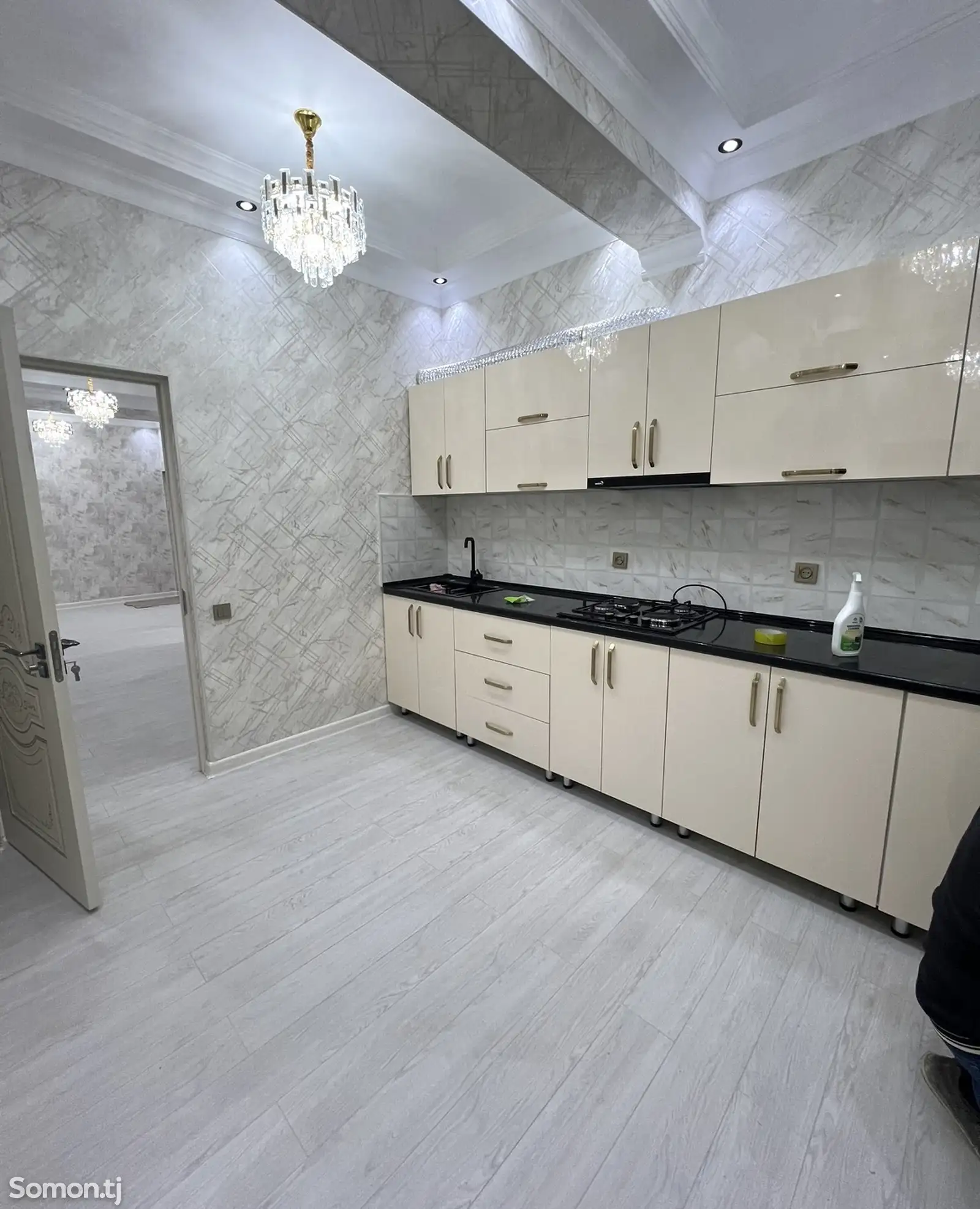 2-комн. квартира, 3 этаж, 83м², Дом печати, Пайкар-1