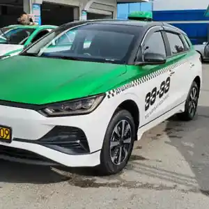 BYD E2, 2024