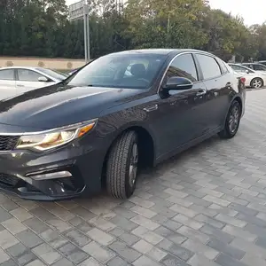 Kia Optima, 2019