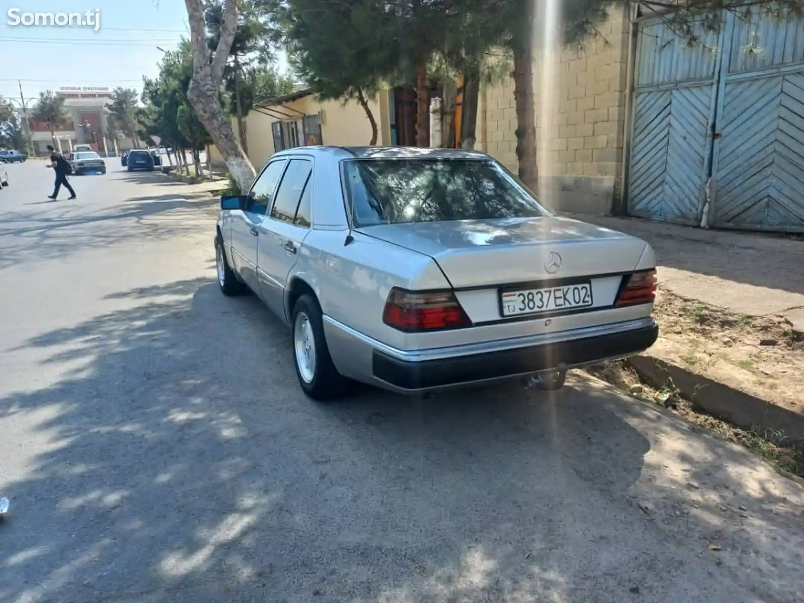 Mercedes-Benz W124, 1991-10
