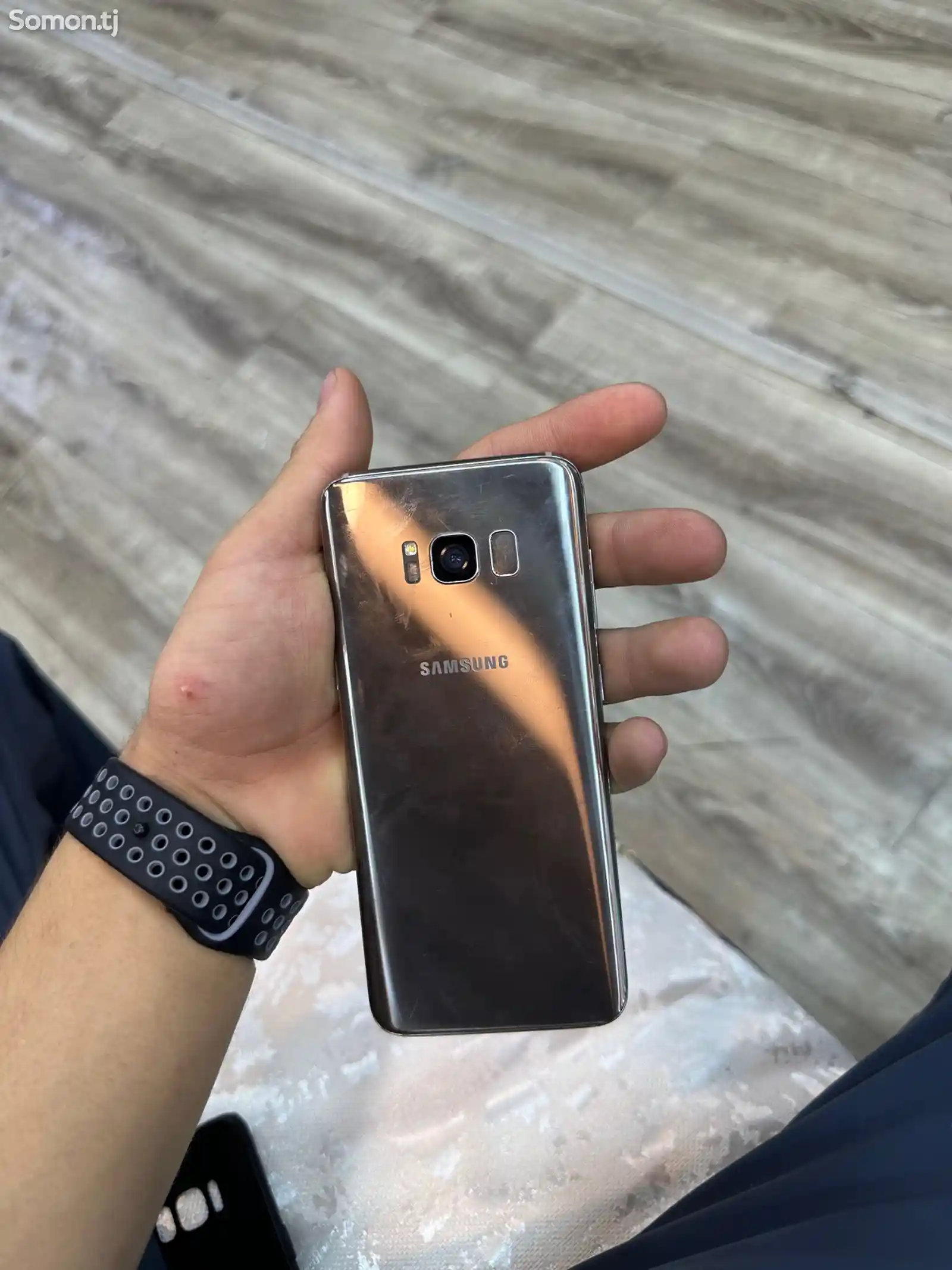 Samsung Galaxy S8 plus-8