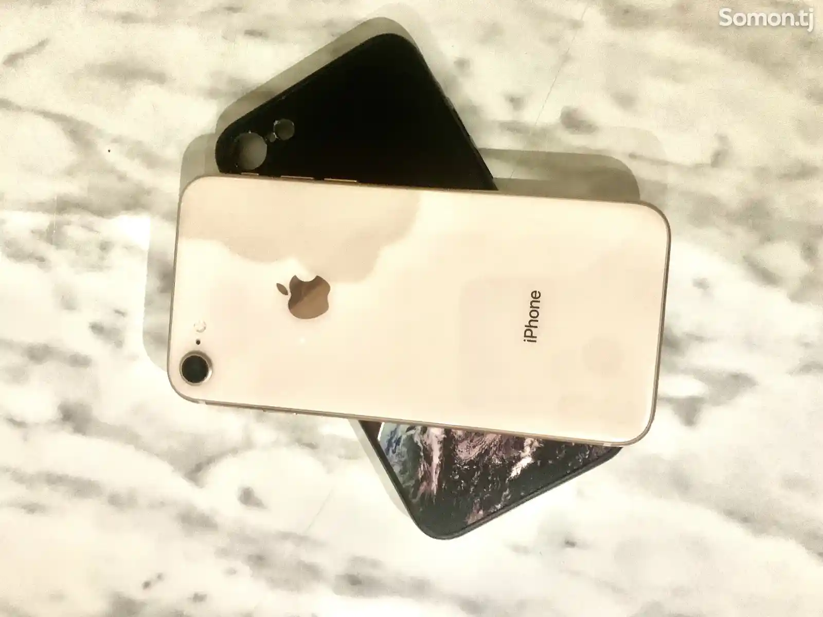 Apple iPhone 8, 64 gb, Gold-1