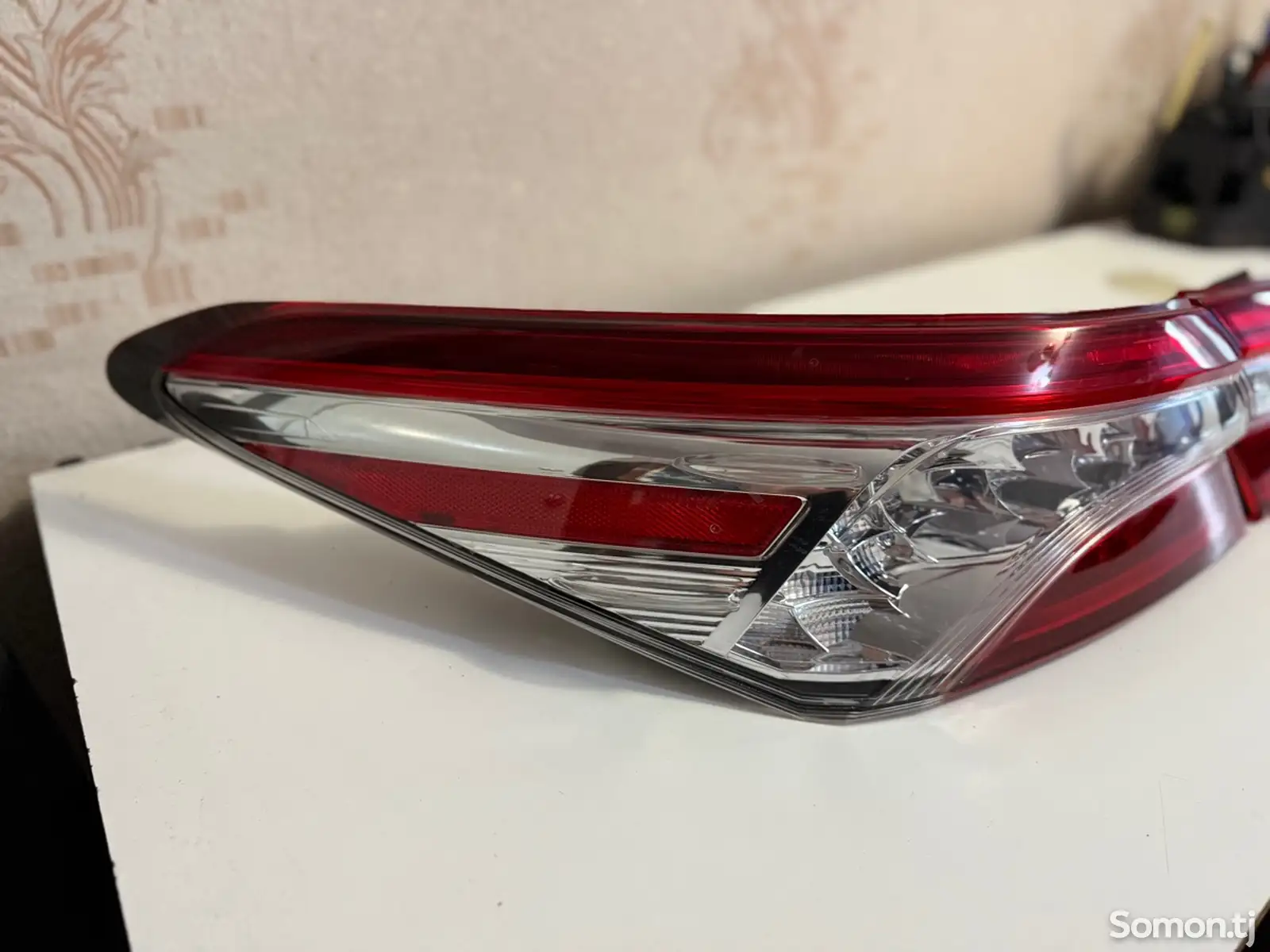 Задняя левая фара Led от Toyota Camry 70 XLE-1