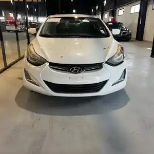 Hyundai Elantra, 2014