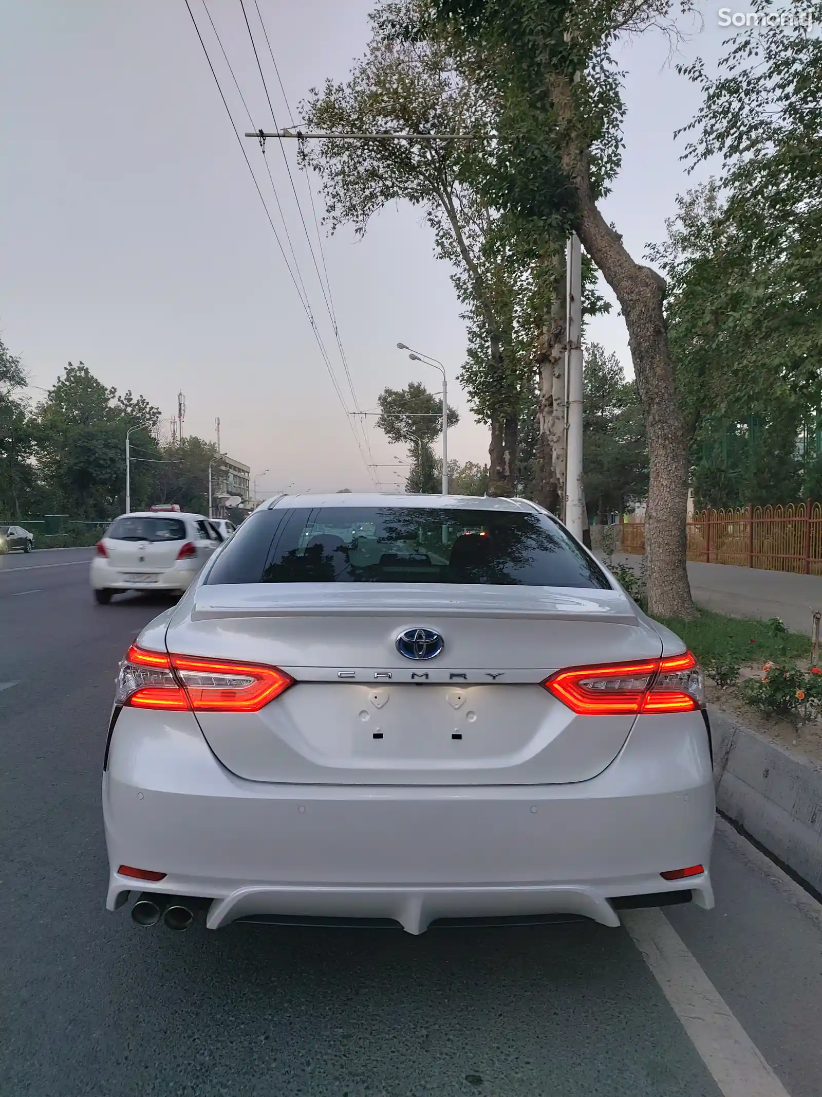 Toyota Camry, 2018-4