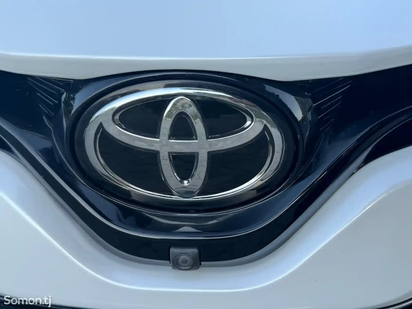 Toyota Camry, 2019-15