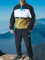 Спортивный костюм Adidas-3