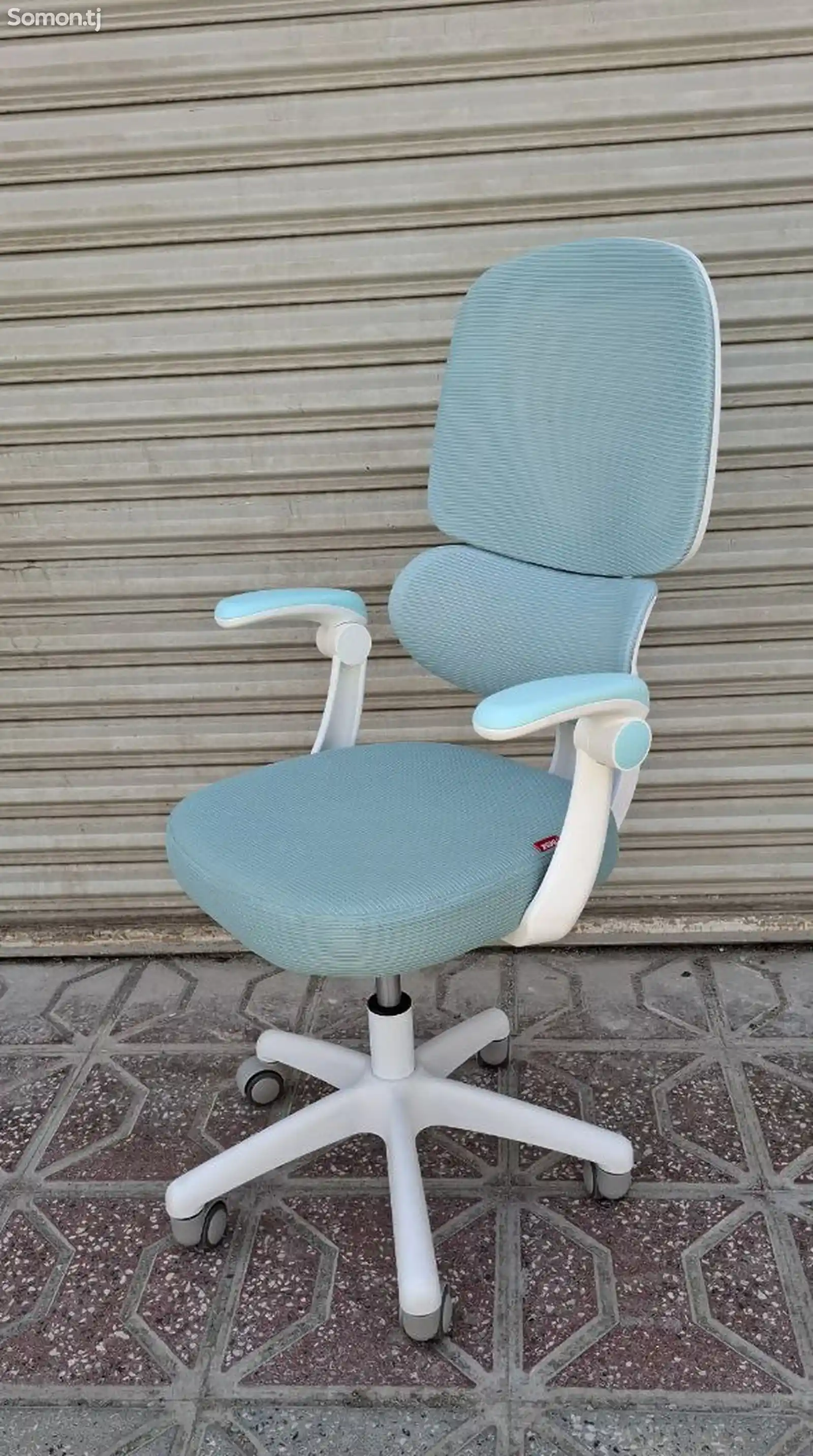 Кресло для офиса 608-4