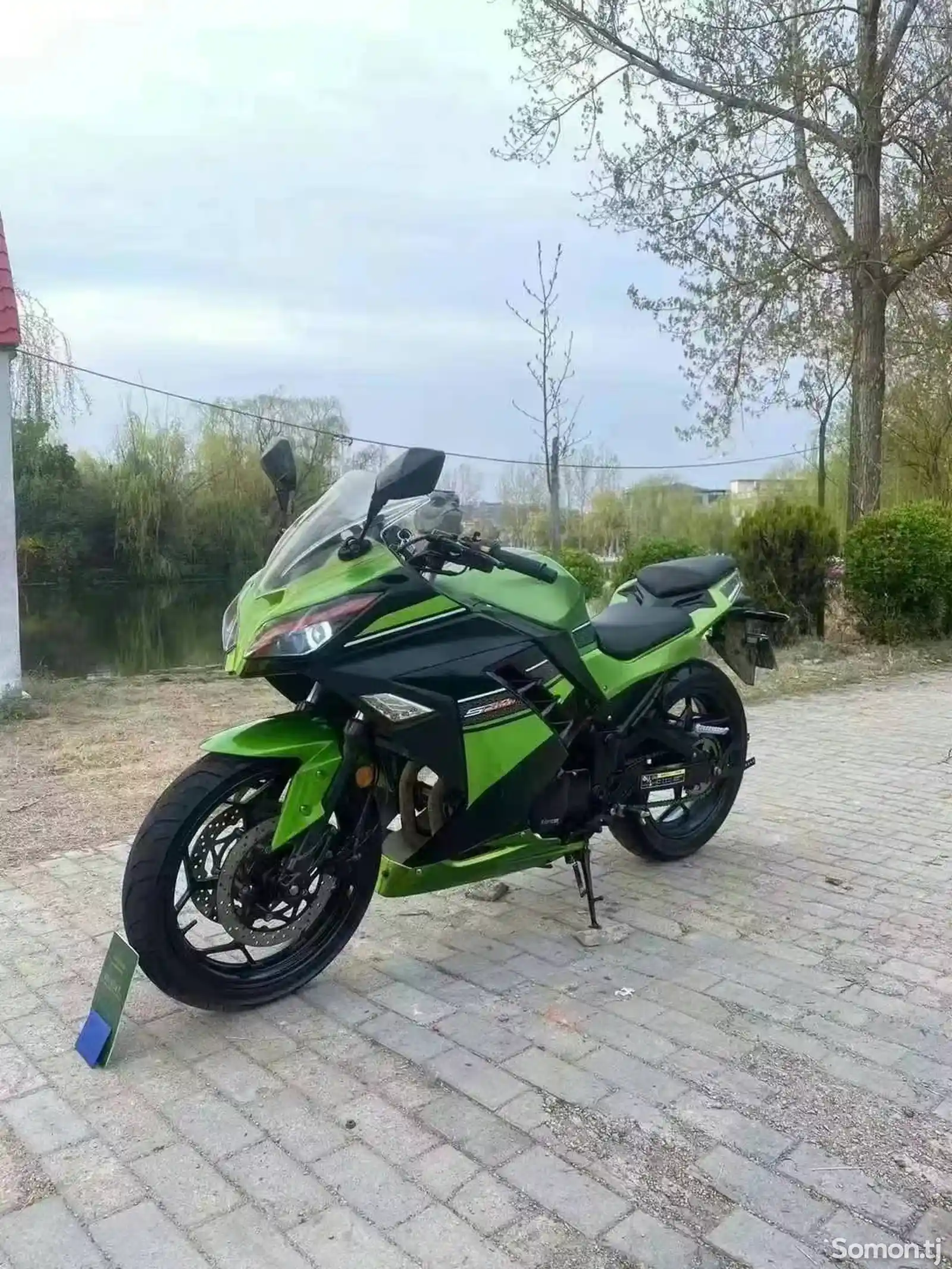 Мотоцикл Kawasaki Ninja V6 400cc на заказ-3