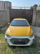 Hyundai Elantra, 2017-4