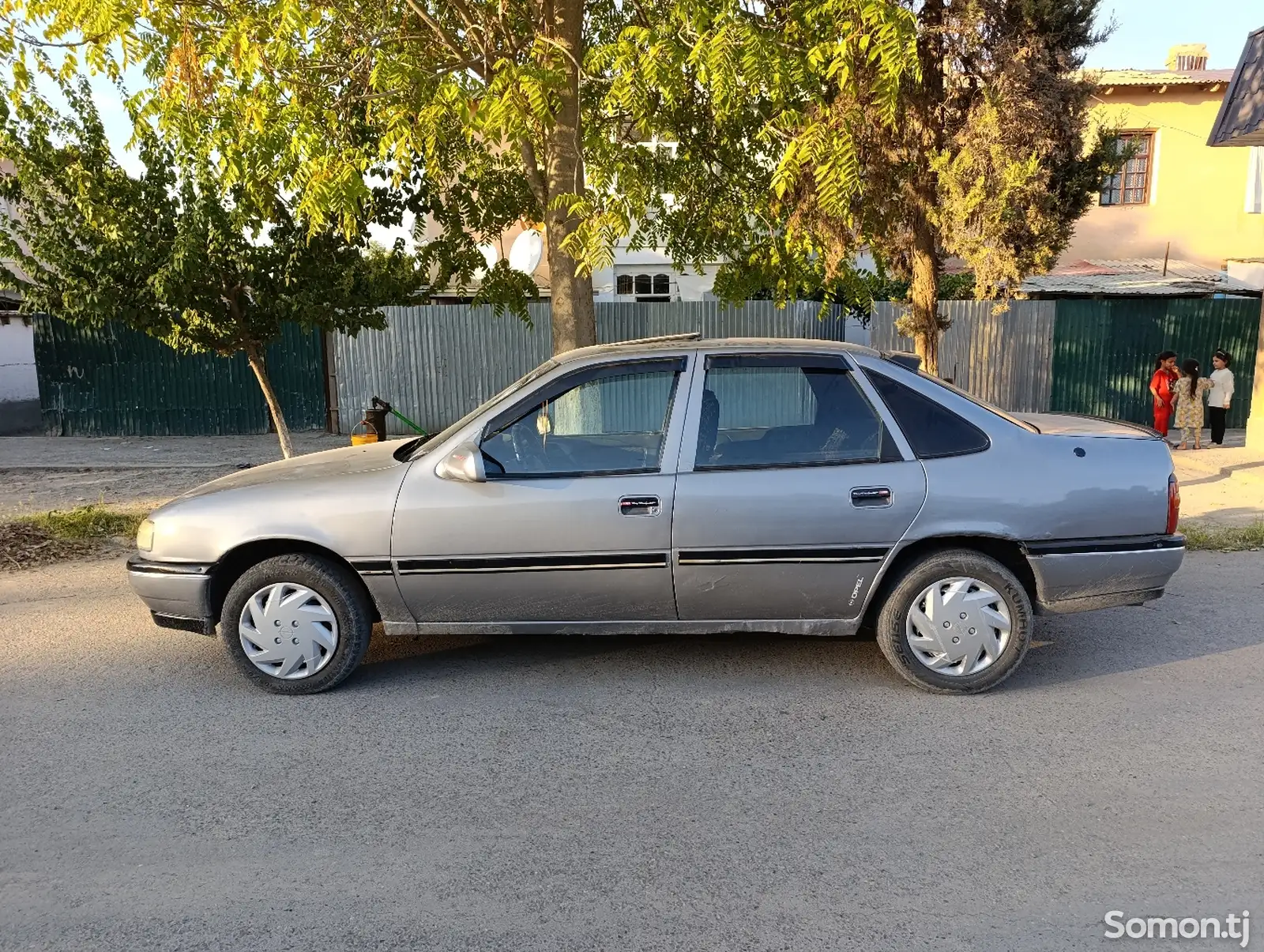 Opel Vectra A, 1990-3