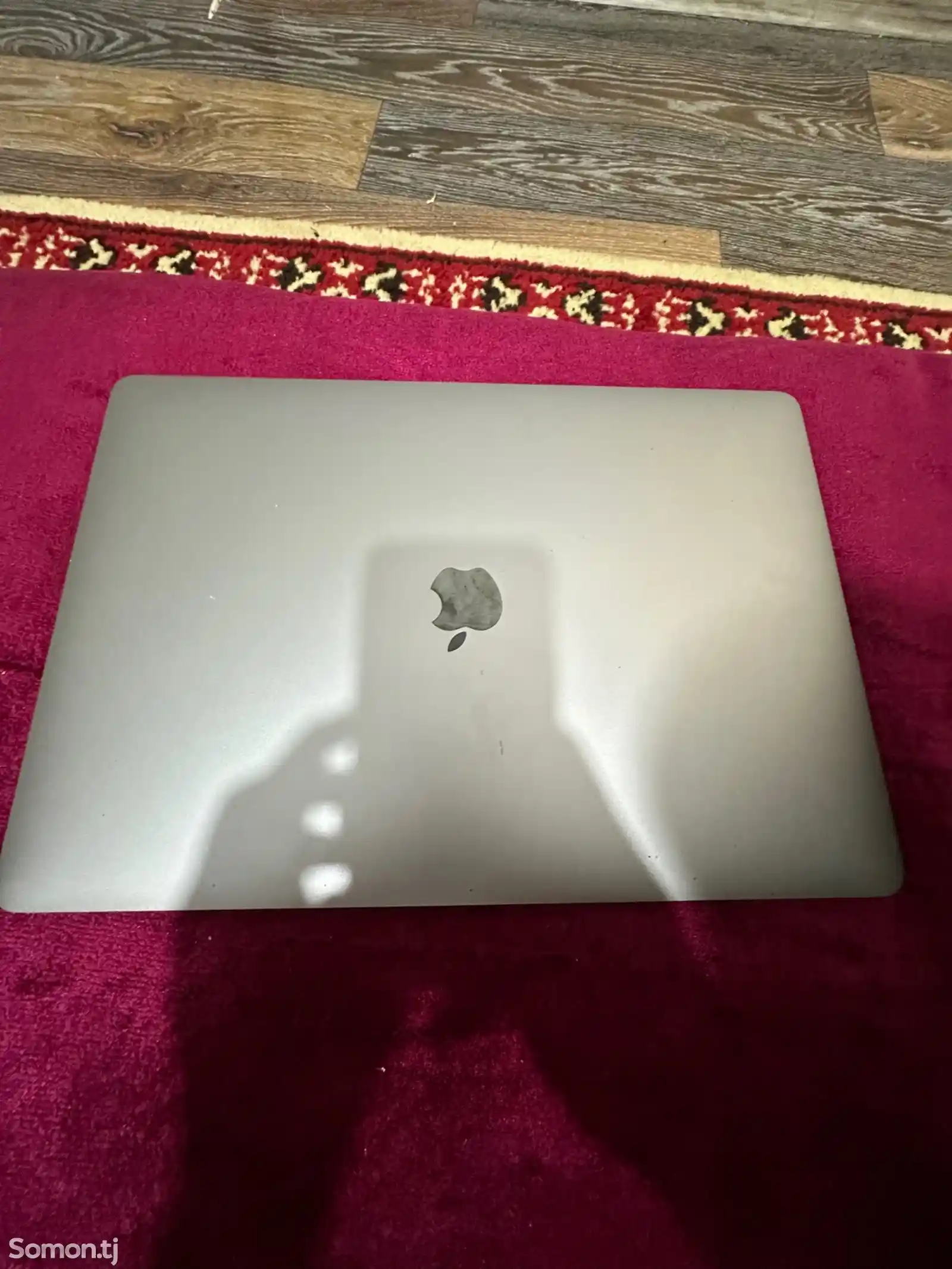 Ноутбук Apple MacBook-1