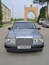 Mercedes-Benz W124, 1990-5