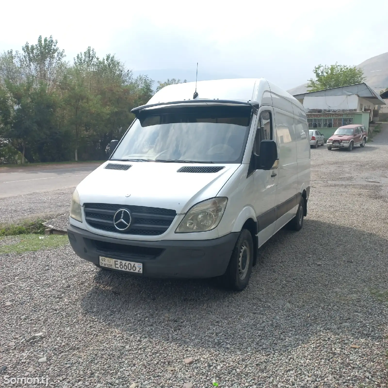 Фургон Mercedes benz sprinter-1