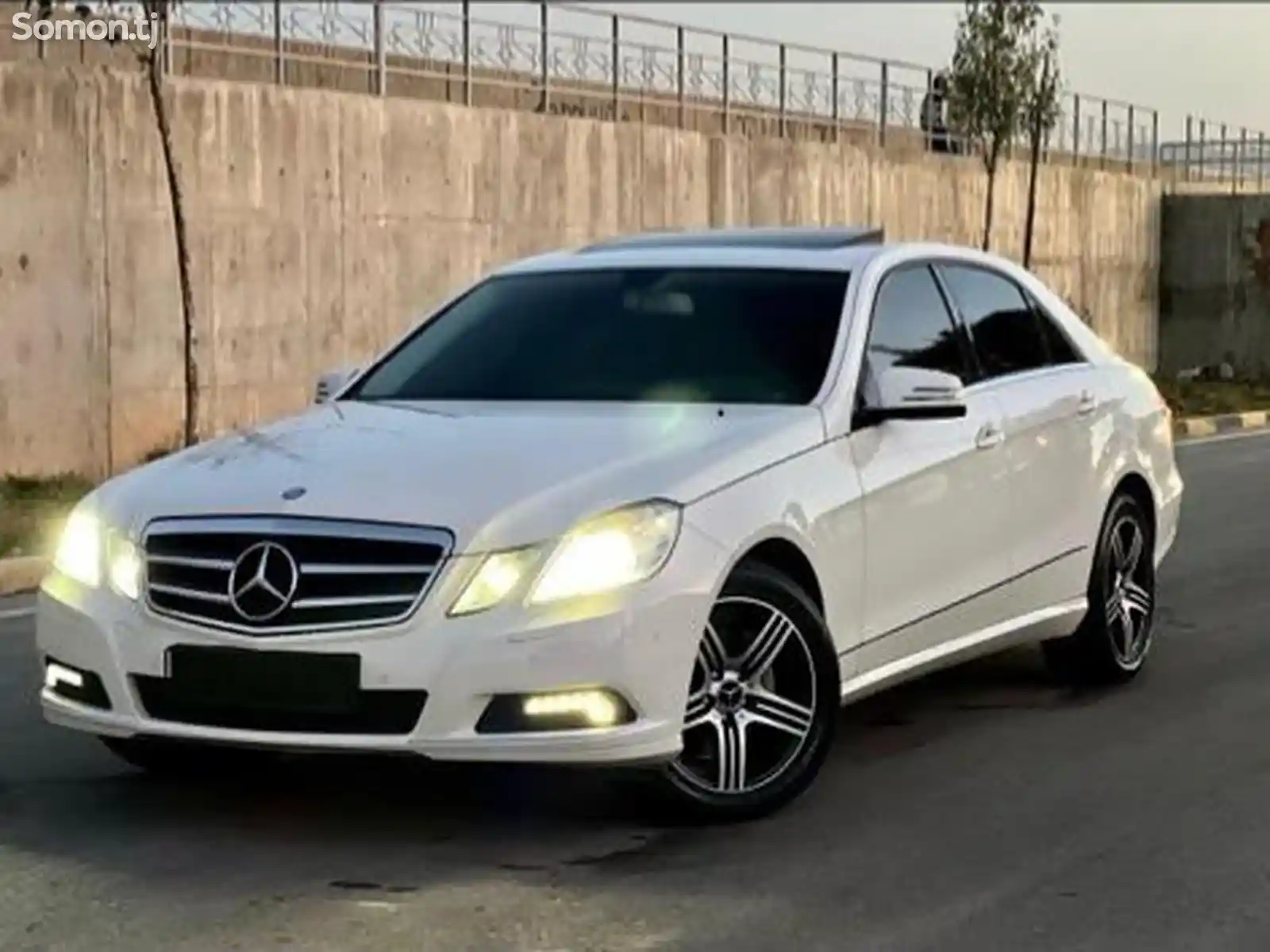 Mercedes-Benz E class, 2011-1