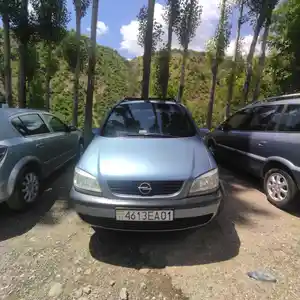 Opel Zafira, 2001