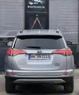 Toyota RAV 4, 2019-5