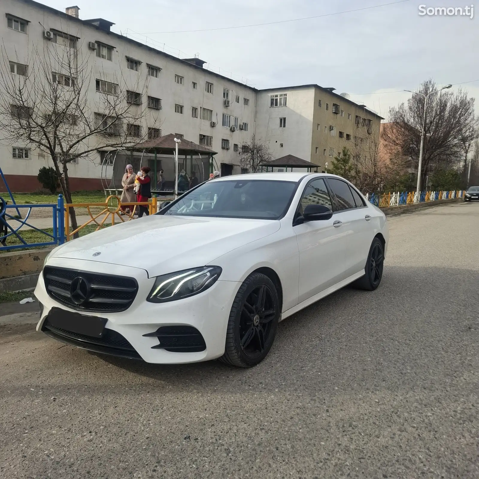 Mercedes-Benz E class, 2019-1