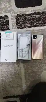 Wiko T3-2