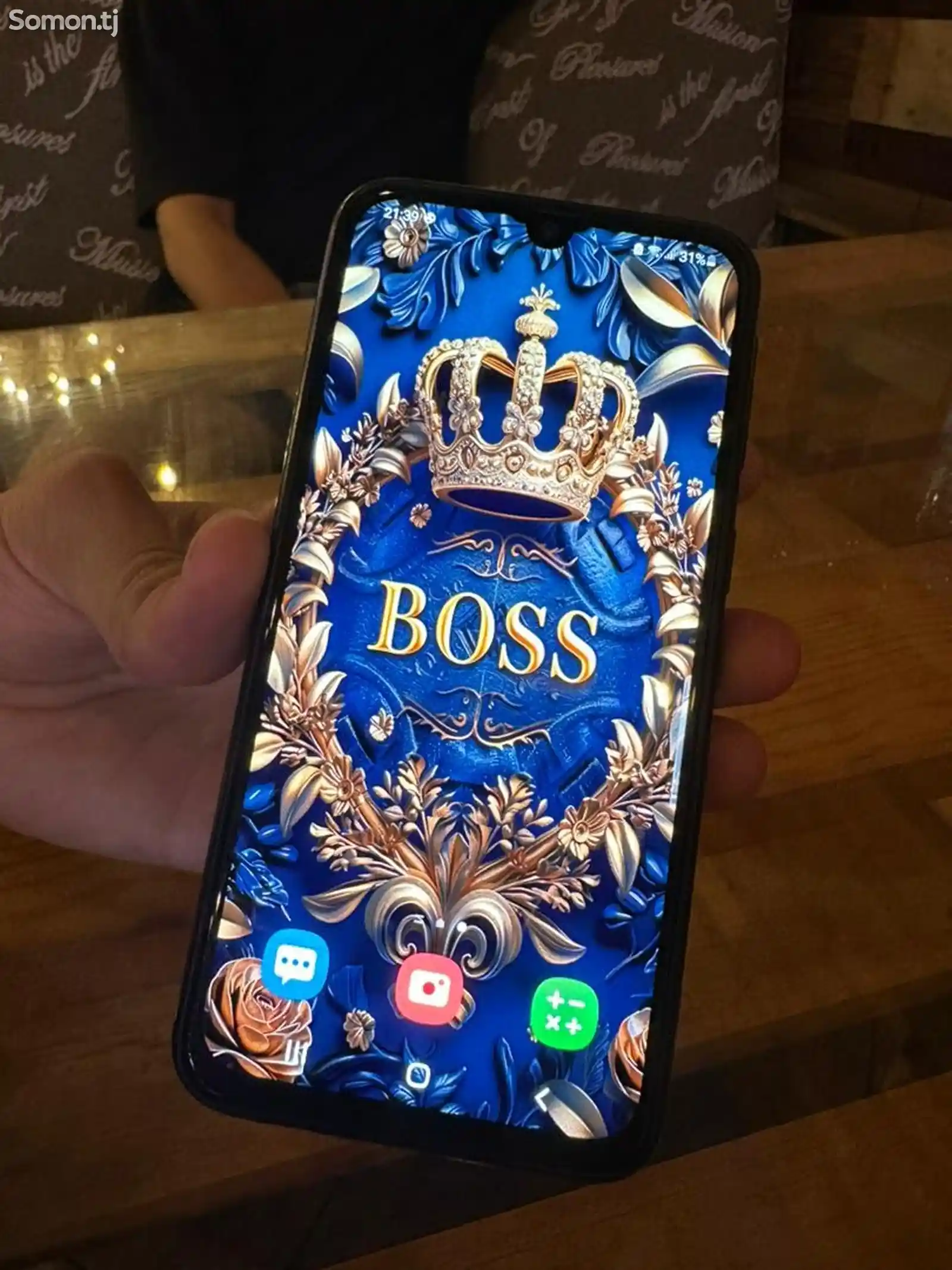 Samsung Galaxy A40-1