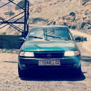 Opel Astra F, 1995