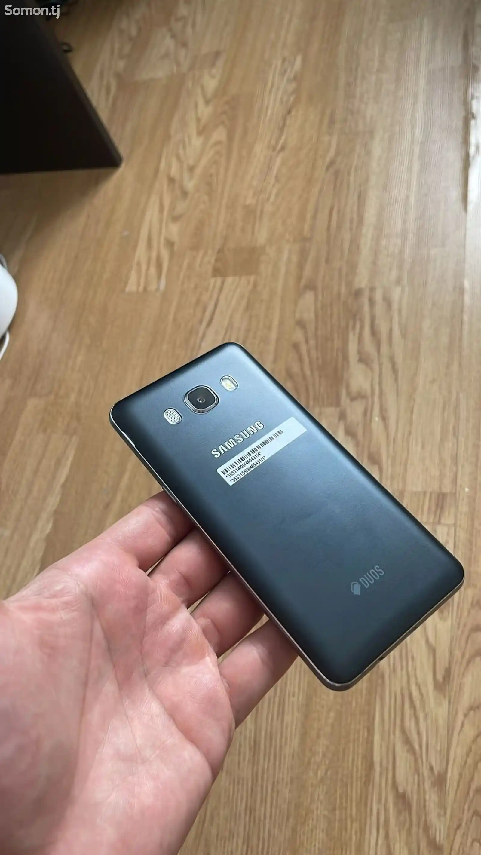 Samsung Galaxy J5 Duos-3