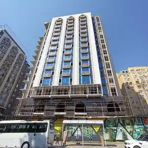 3-комн. квартира, 13 этаж, 112 м², Ашан