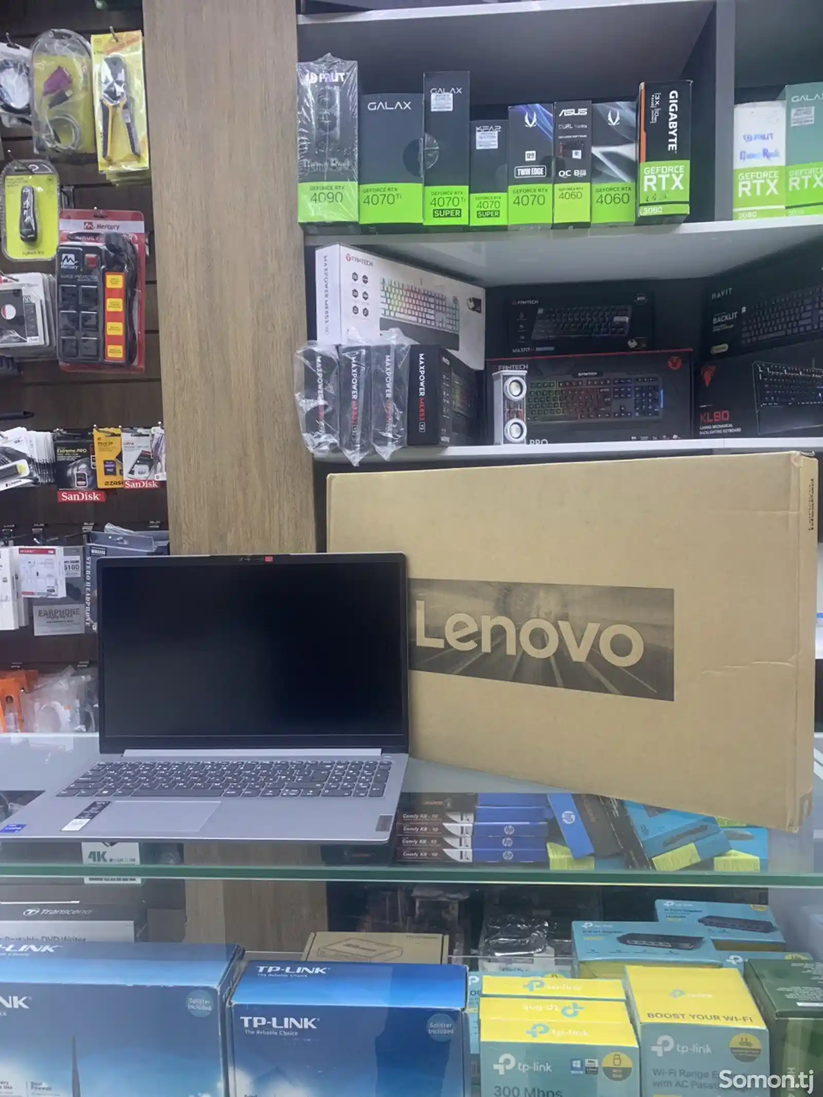 Ноутбук Lenovo IdeaPad i5 1235U GB/512-1