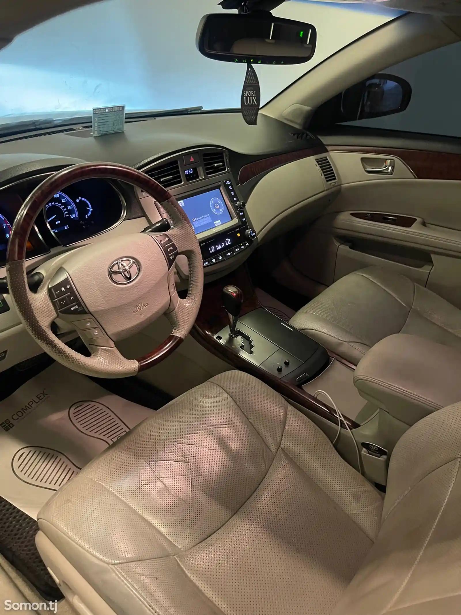 Toyota Avalon, 2011-5