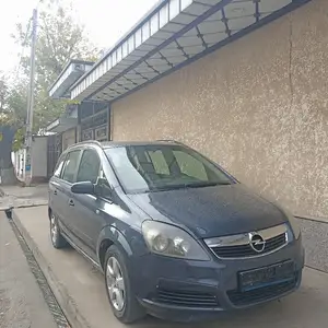 Opel Zafira, 2007