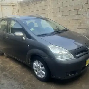 Toyota Corolla Verso, 2006