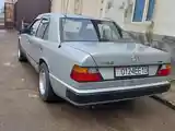 Mercedes-Benz W124, 1988-4