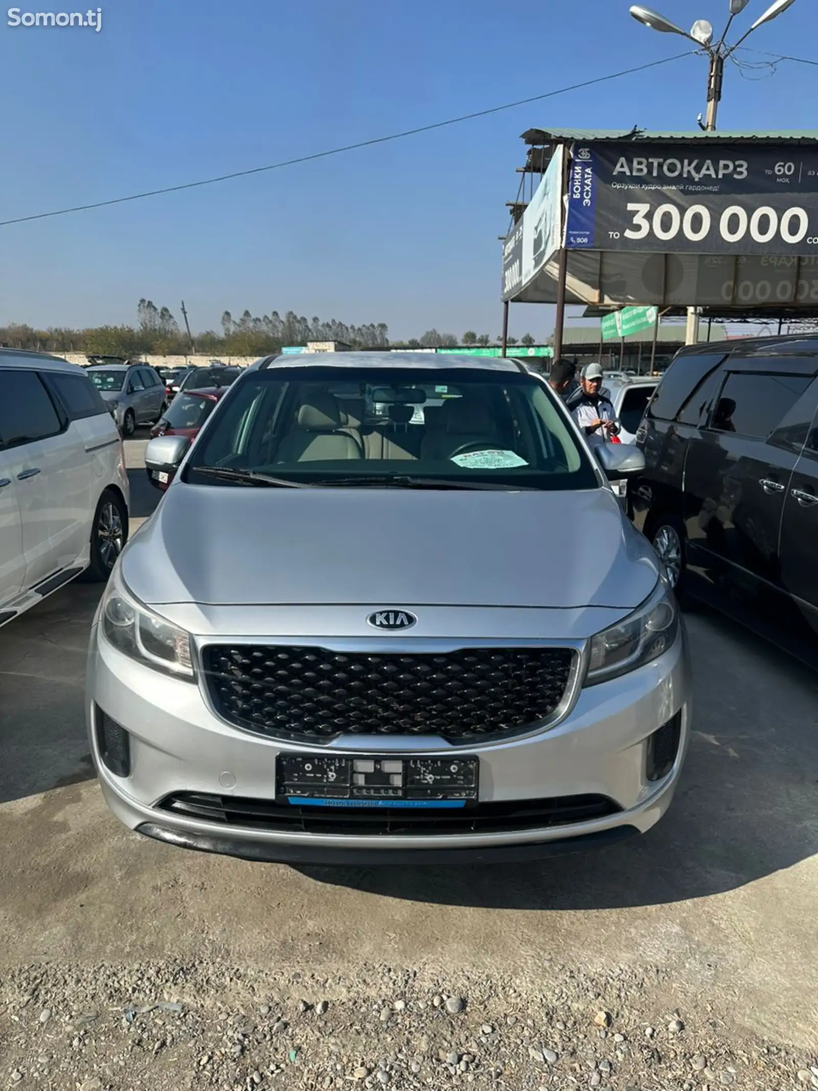 Kia Sedona, 2015-1