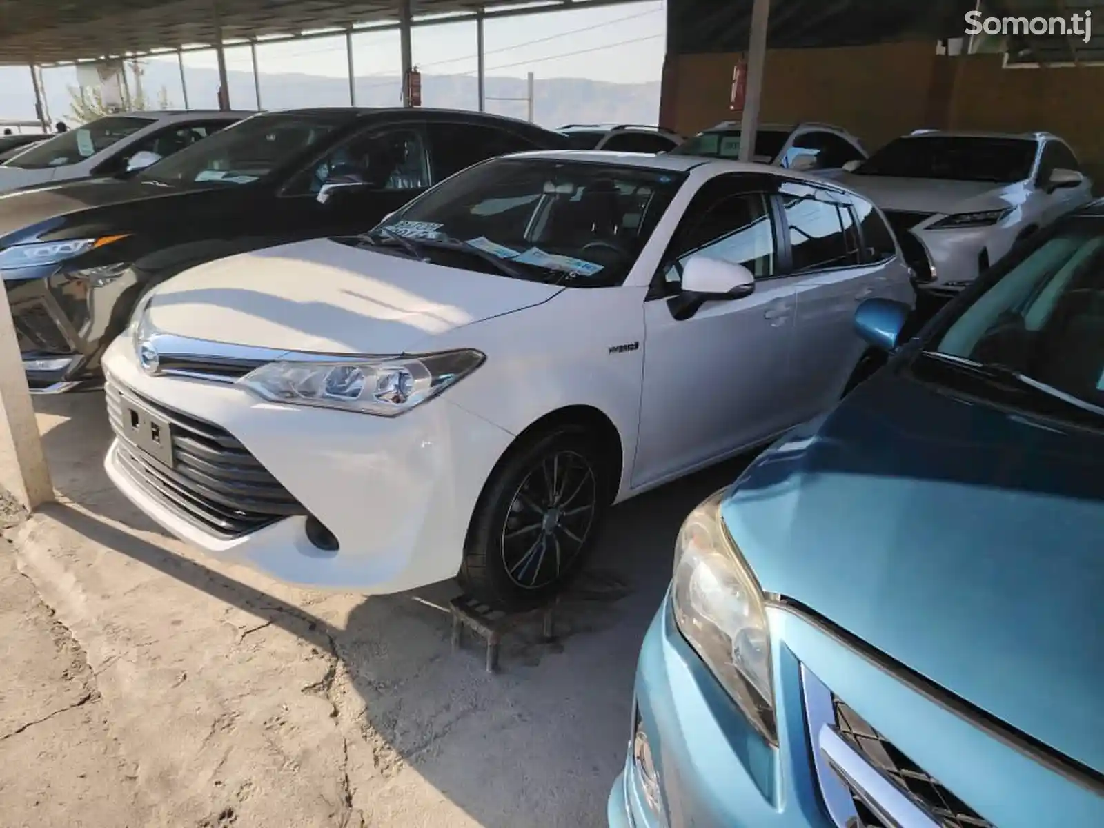 Toyota Fielder, 2015-11