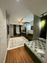 1-комн. квартира, 11 этаж, 30 м², Сомони-6