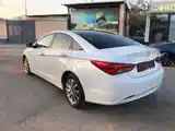 Hyundai Sonata, 2014-4