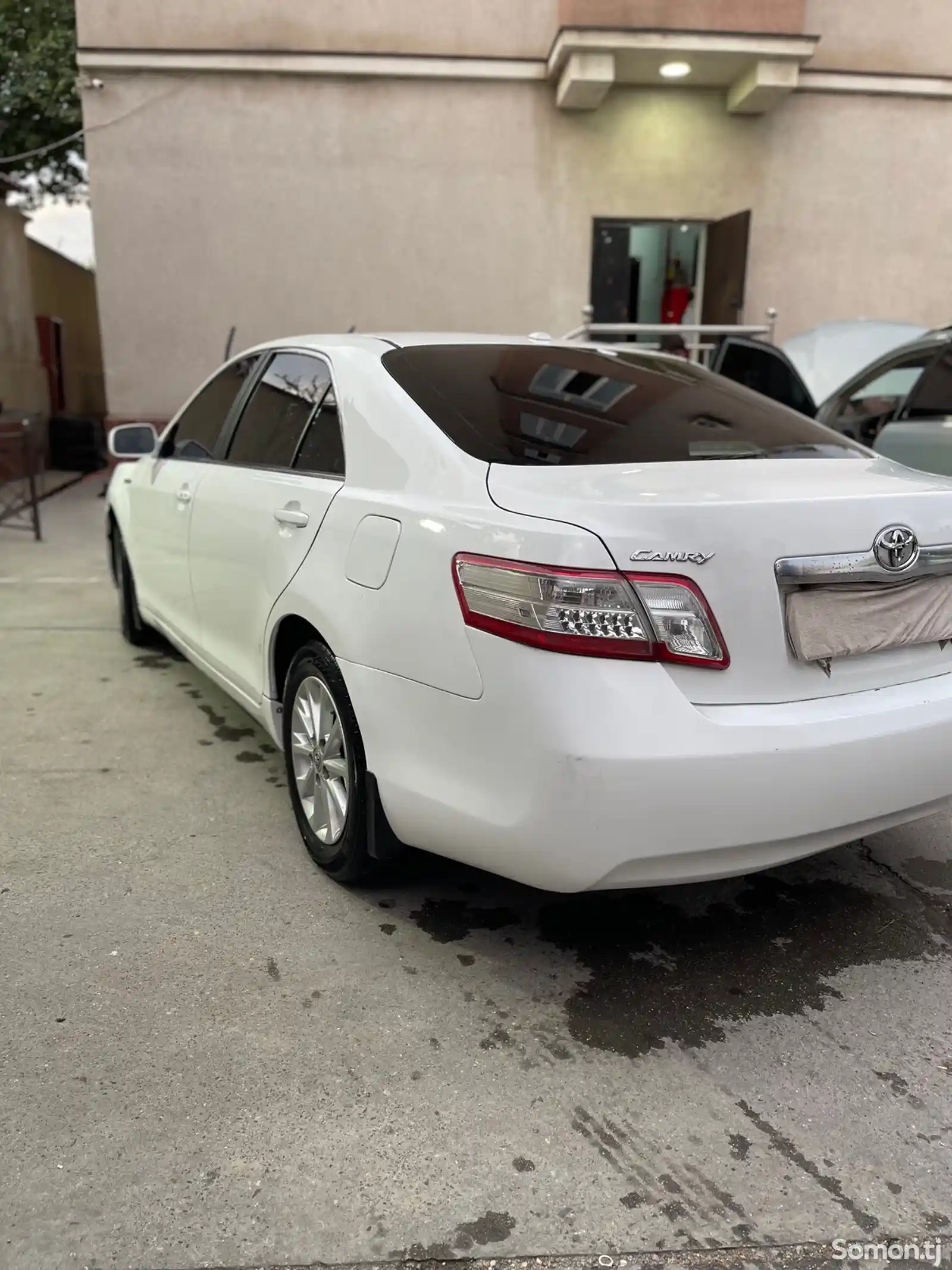 Toyota Camry, 2010-6