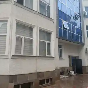 1-комн. квартира, 4 этаж, 61 м², Сомони, Новая мечеть