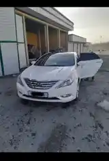 Hyundai Sonata, 2010-2