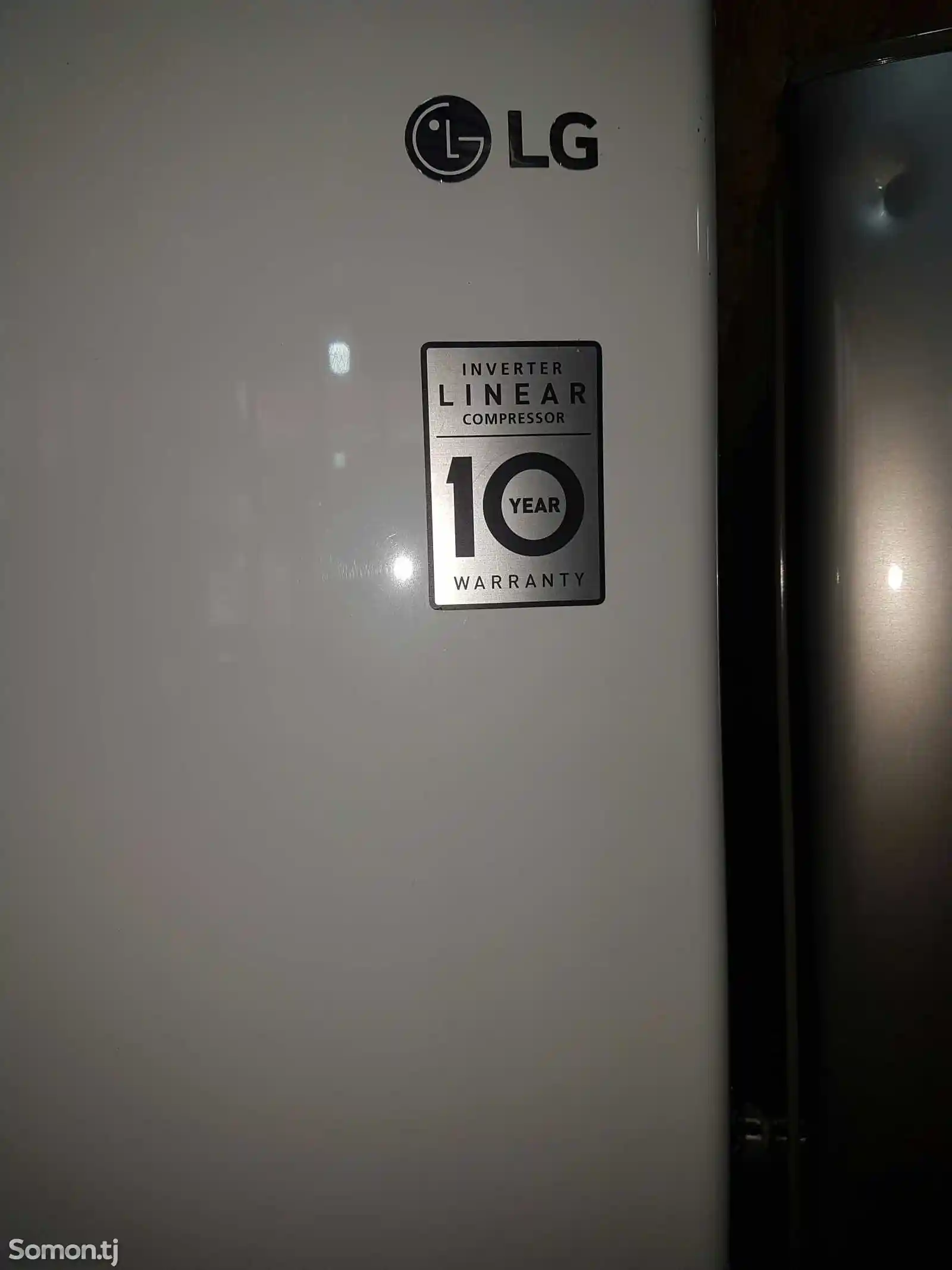 Двухкамерный холодильник LG no frost с сенсорным дисплеем-3