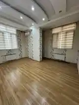 4-комн. квартира, 5 этаж, 130м², Оперка-3