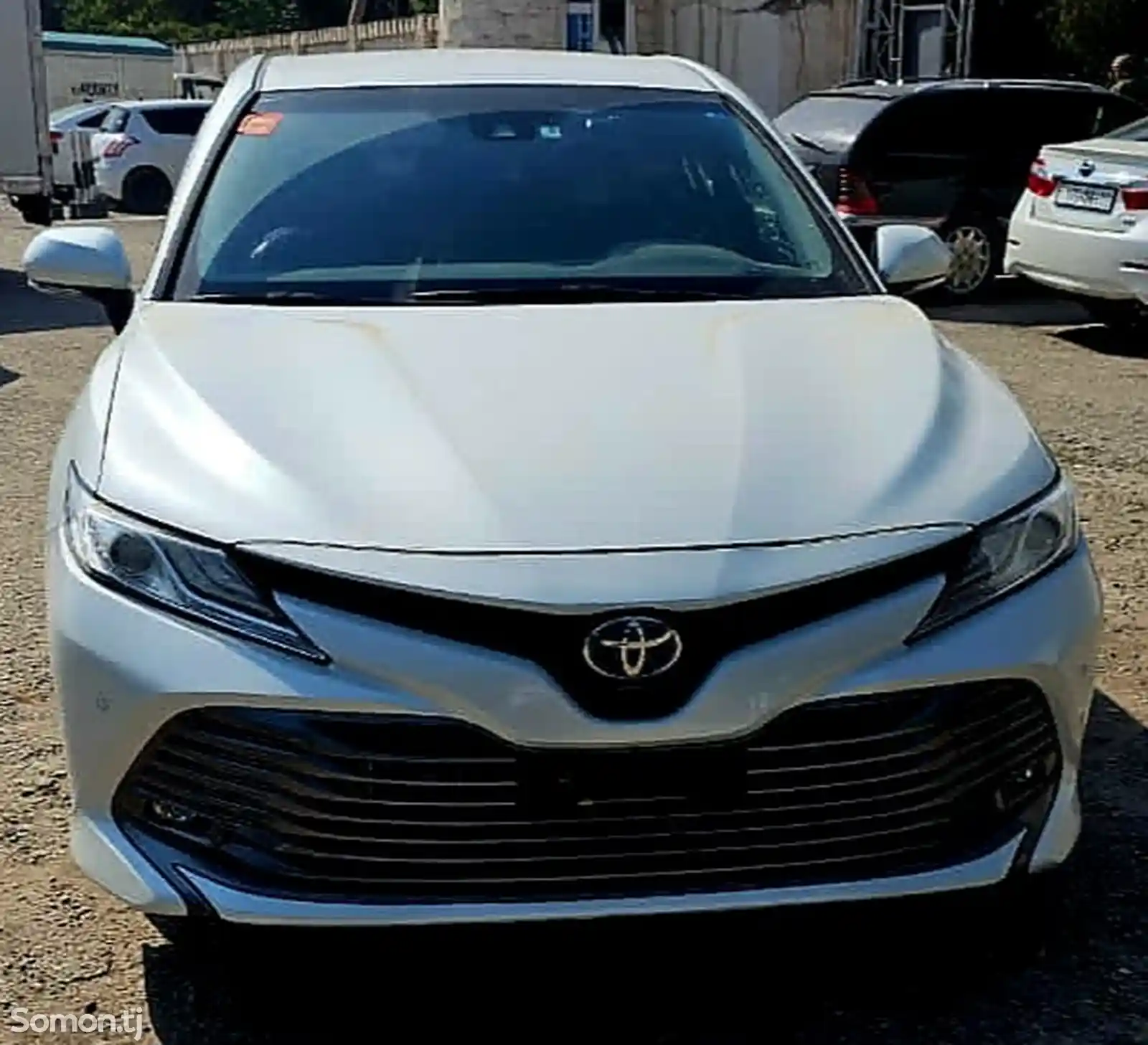 Toyota Camry, 2017-1