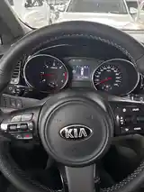 Kia Carnival, 2015-10