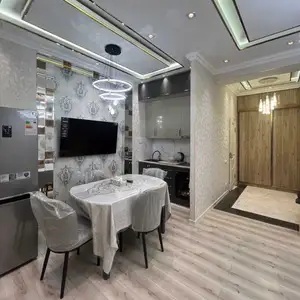 2-комн. квартира, 9 этаж, 70м², Сомони