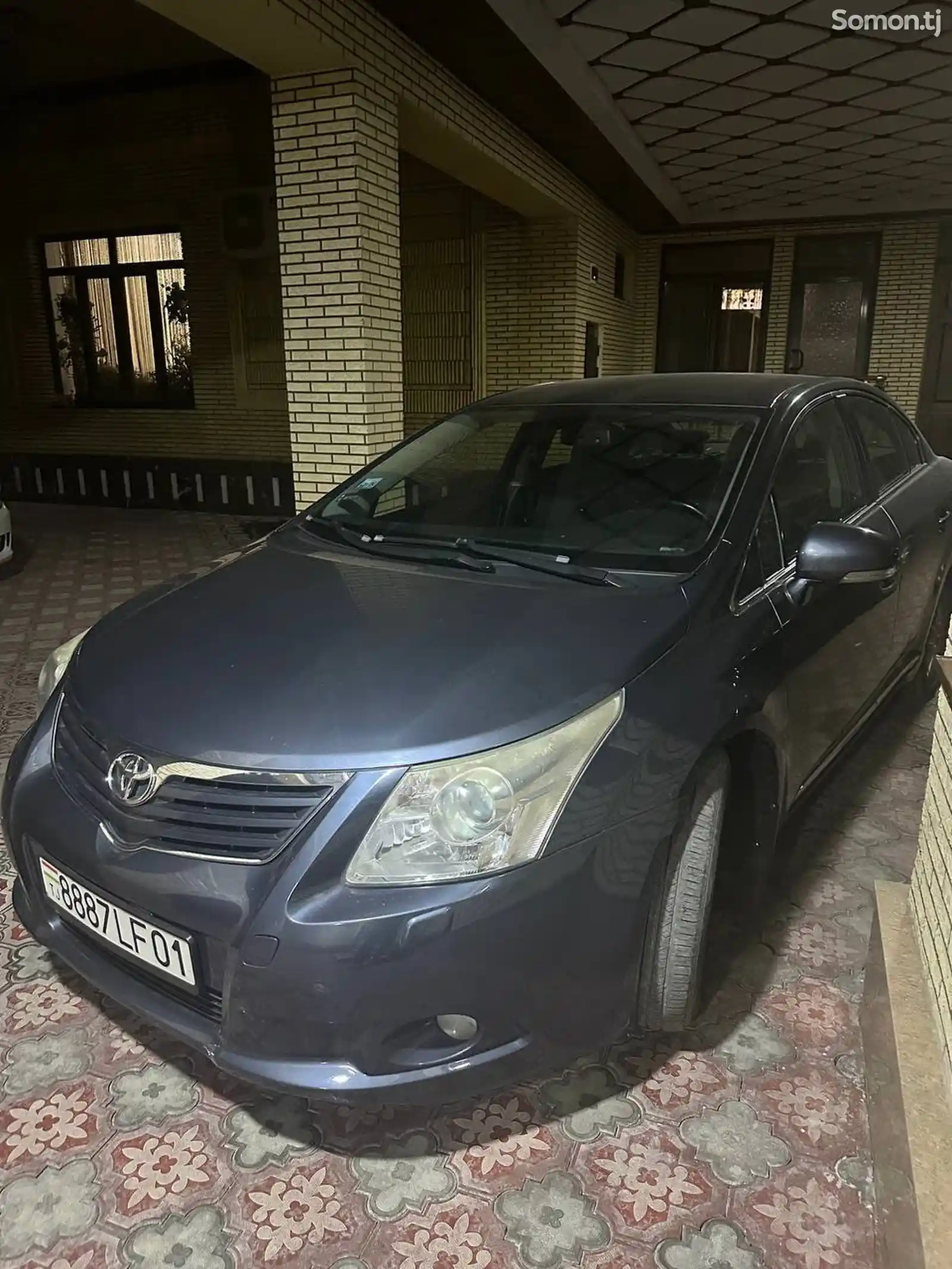 Toyota Avensis, 2010-2