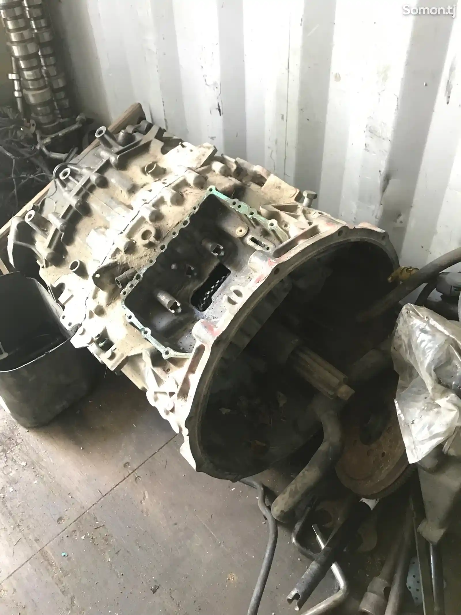 Коробка передач от DAF XF 105 автомат-1