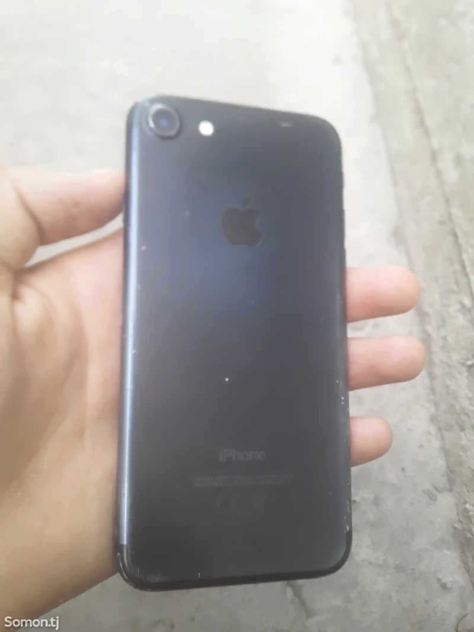 Apple iPhone 7, 32 gb-3