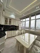 3-комн. квартира, 11 этаж, 135м², И Сомони-8